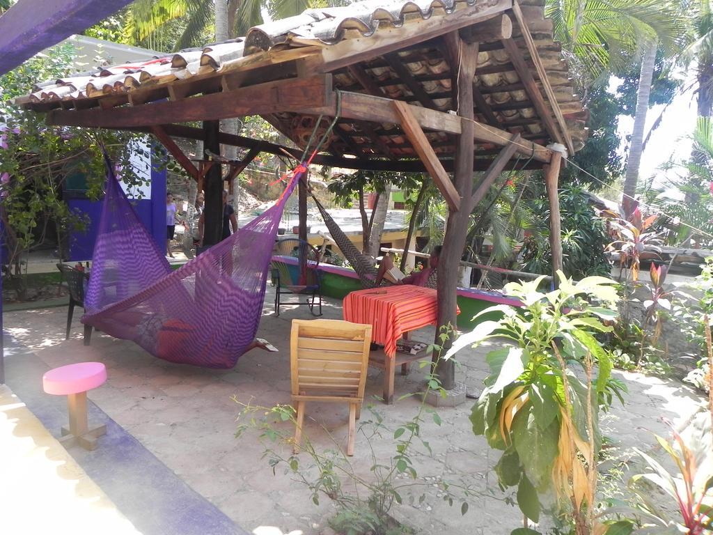 El Almendro Hotel Puerto Ángel Exterior foto